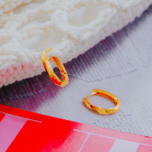 Kai Oval Earrings