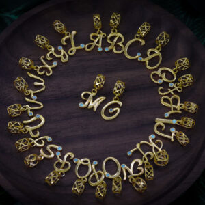 จี้/เครื่องรางตัวอักษร Orla - รูปภาพ 6